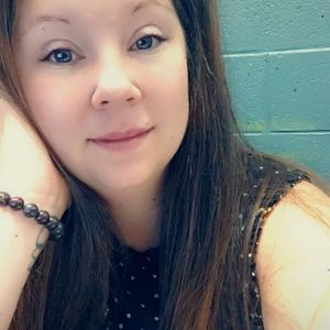 Meet your Posher, Abigail